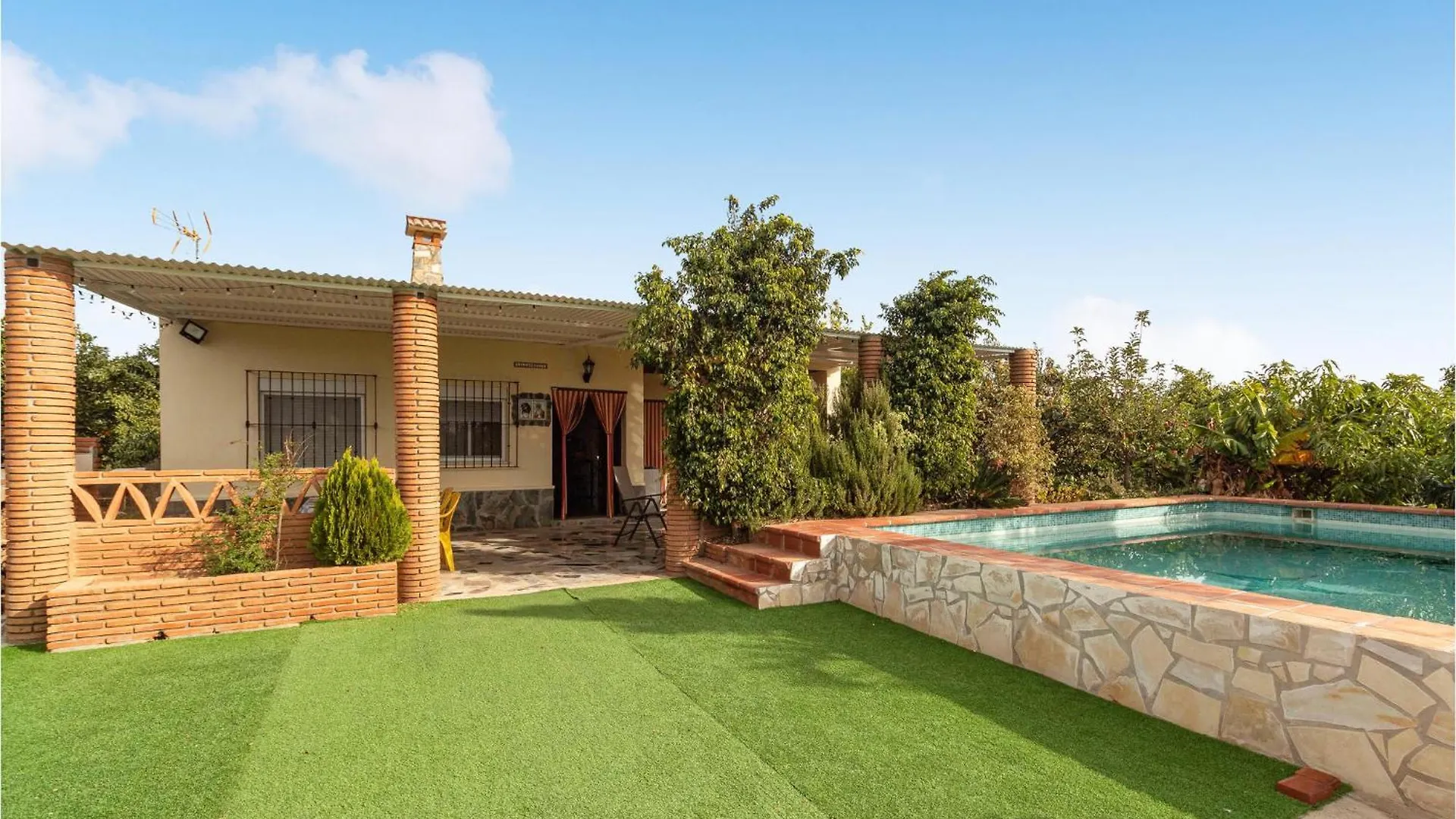 Lovely Home In Almayate With Wi-Fi Almayate Alto Spain